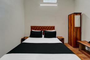 Super OYO Hotel O Blue Moon